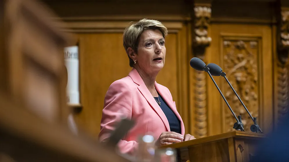 La conseillère fédérale Karin Keller-Sutter aura fort à faire pour arbitrer le budget 2025 entre les deux Chambres fédérales (archives).