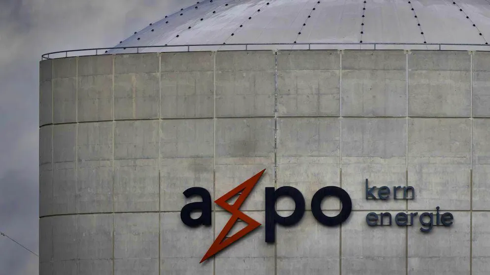 La società energetica Axpo ha annunciato la chiusura dei reattori Beznau 1 e 2 nel 2033. Questo significa che andranno persi 6 terawattora di elettricità all'anno, metà dei quali in inverno.