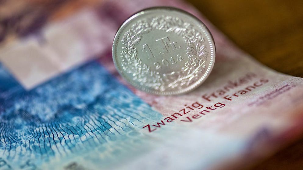 Das Winterthurer Stadtparlament soll entscheiden, ob das Zürcher Verwaltungsgerichtsurteil zum Mindestlohn an das Bundesgericht weitergezogen werden soll. (Symbolbild)