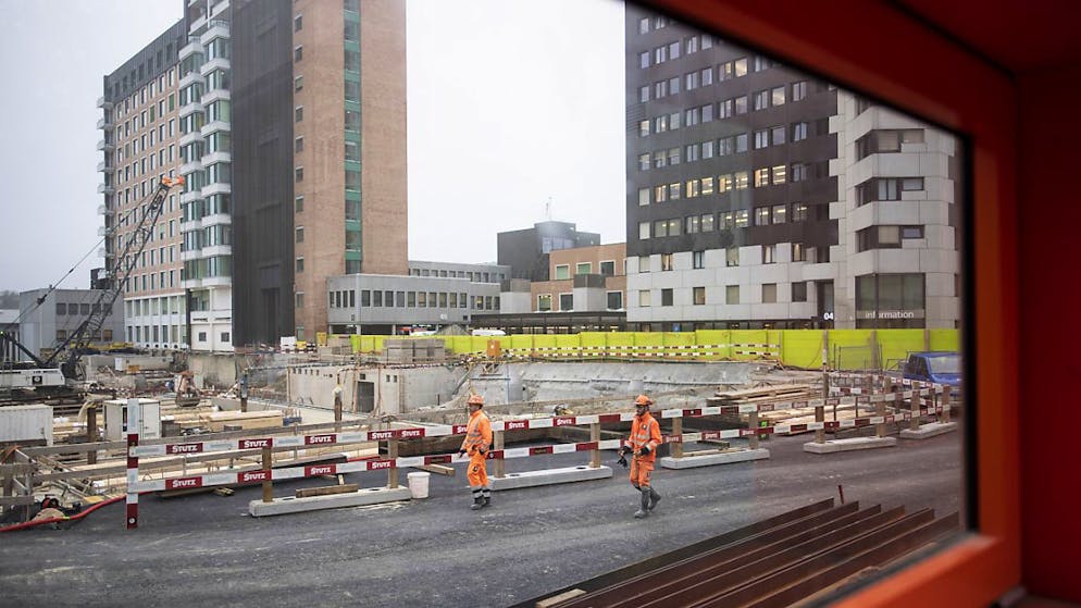 Seit 2022 war Stefan Lichtensteiger CEO des sich im Umbau befindenden St. Galler Kantonsspitals. Ab Januar sollte er alle St. Galler Spitäler leiten. Dazu kommt es nun nicht. (Archivbild)