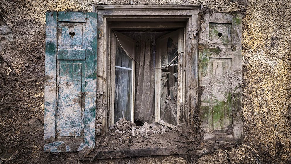 Zwei verheerende Erdrutsche zerstörten im August 2023 zahlreiche Häuser in Schwanden GL. Die Betroffenen erhalten jetzt aus dem Spendentopf je 1500 Franken. (Archivbild)