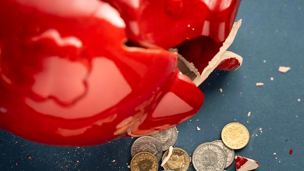 Die FDP-Landratsfraktion des Kantons Glarus fordert auch die Legislative zum Sparen auf und verlangt eine Kürzung des Sitzungsgeldes um 50 Franken. (Symbolbild)