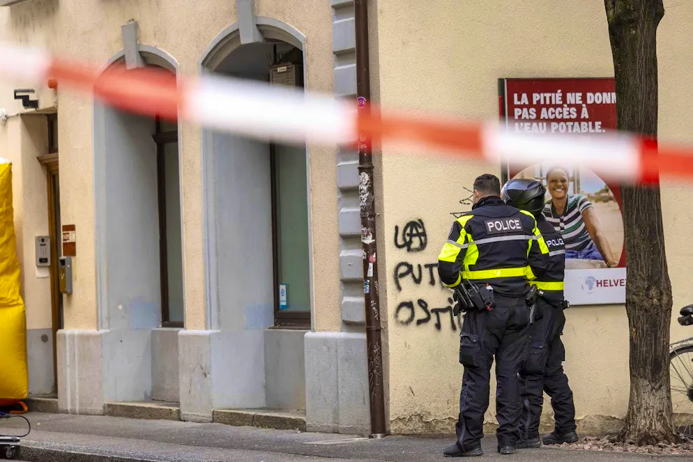 Patrols and the cantonal police rapid reaction force are deployed.