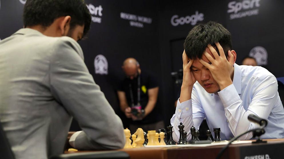 Ding Liren strebt an der Schach-WM in Singapur die Titelverteidigung