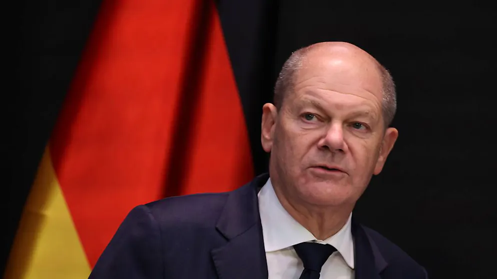 Il cancelliere tedesco Olaf Scholz ha inoltrato la richiesta di fiducia per elezioni anticipate il 23 febbraio. Lunedì il voto in parlamento. (foto d'archivio)