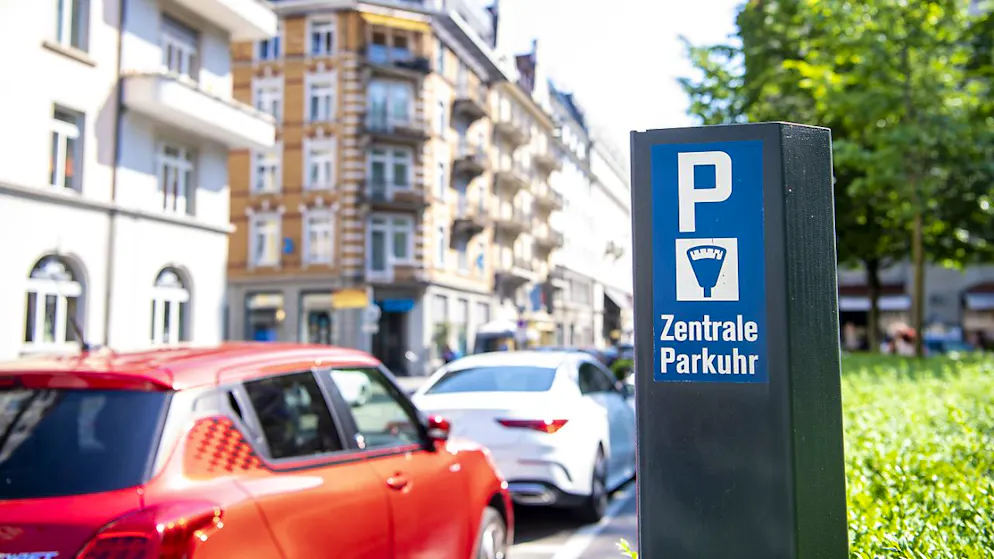 Die Stadt Luzern gewinnt einen Preis für die Förderung von Carsharing-Parkplätzen. (Symbolbild)