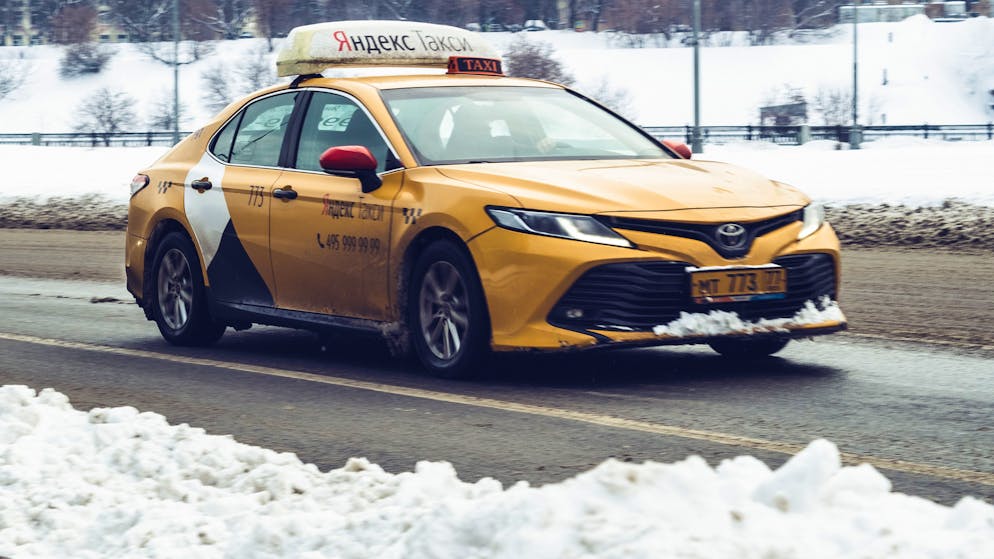 Verwundete russische Kämpfer müssen an der Front in der Ukraine immer häufiger mit Taxis in Spitäler transportiert werden. (Symbolbild)