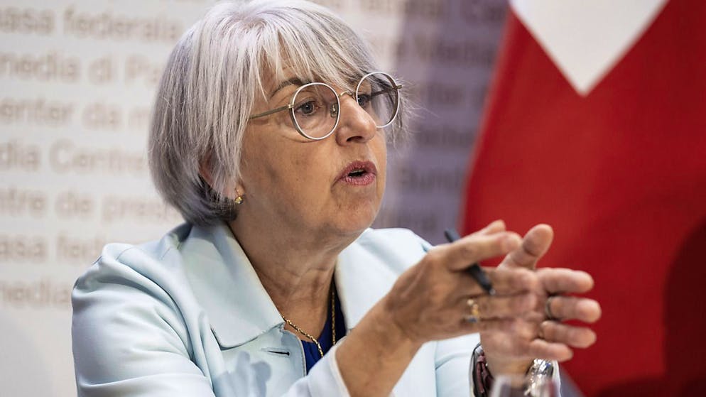 Will zur Finanzierung der AHV an Tabus wie Rentenalter-Erhöhung und Erbschaftssteuer rütteln: Bundesrätin Elisabeth Baume-Schneider. 