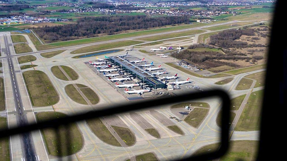 Once again, more passengers traveled through Zurich Airport in November than a year ago. However, the pre-crisis level of 2019 was not reached. (archive image)