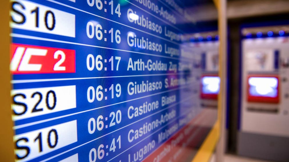 Ein Blick auf die Anzeigetafel ist in den kommenden Wochen besonders angebracht: Ab dem 15. Dezember gilt der neue Fahrplan.