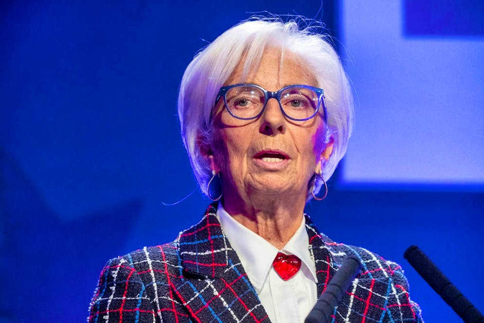 Christine Lagarde, President of the European Central Bank, cuts the key interest rate again.