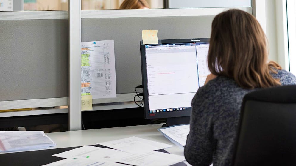 Verwaltungsangestellte erhalten in der Stadt Bern einen Teuerungsausgleich  von einem Prozent. (Symbolbild)