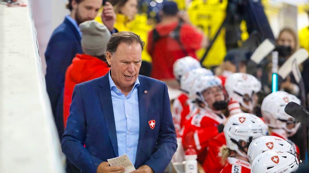 Swiss national coach Colin Muller will be without Alina Müller and captain Lara Stalder (concussion) for the tournament in Tampere