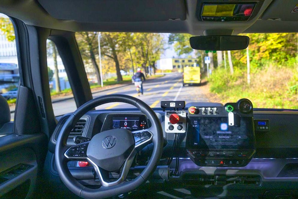 The autonomous delivery van Mathilde is on the road in the city of Bern. The Federal Council's ordinance primarily concerns automated driving on freeways.