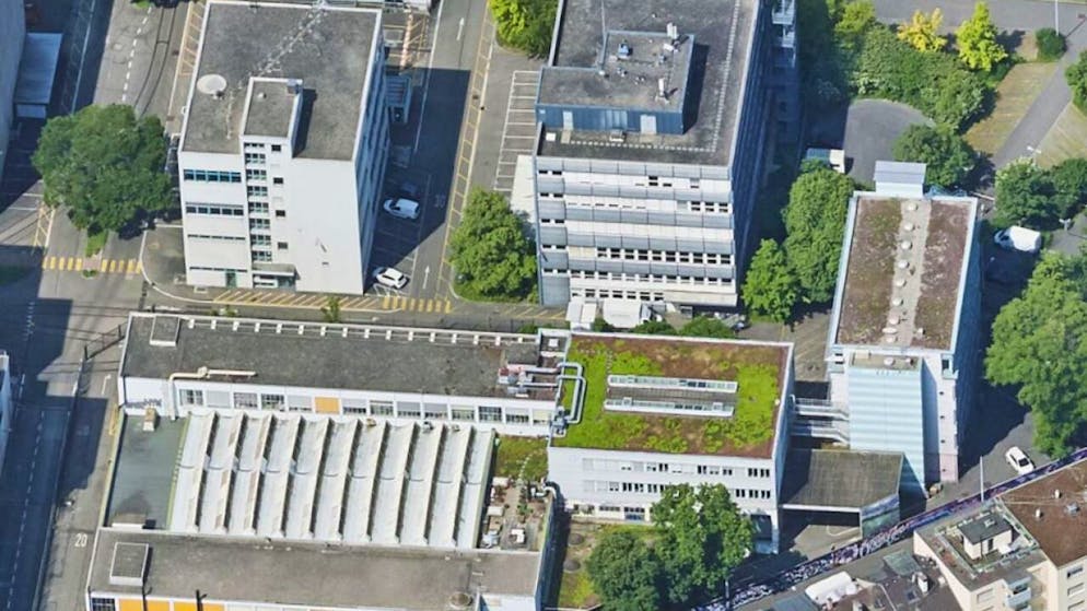 Die Zwischennutzungsverträge mit verschiedenen Nutzern von ehemaligen Industriebauten auf dem Klybeckareal-Teil von Swiss Life laufen Ende November 2025 aus.