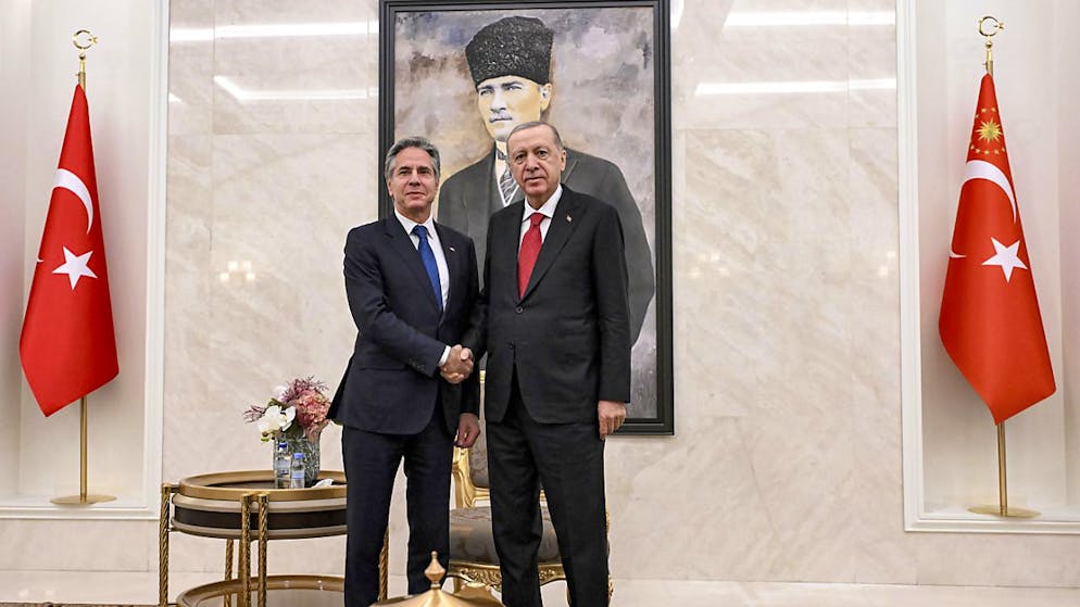 Presa di potere dei ribelli. Erdogan: «Il PKK non trarrà vantaggi dalla situazione in Siria»