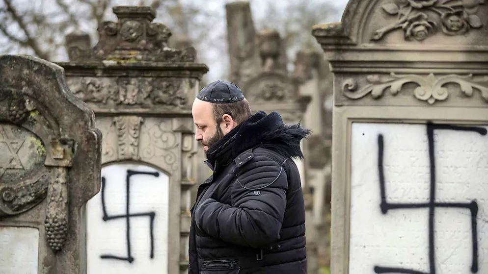 Extrémisme. Les symboles nazis devraient être interdits en Suisse