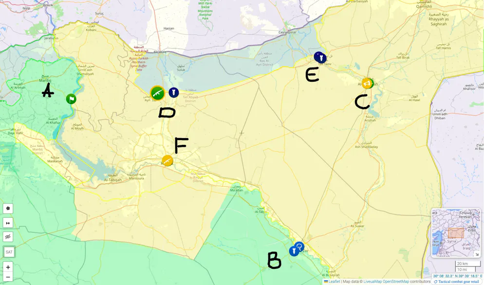 Aktuelle Lagekarte des nordöstlichen Syrien: Die SDF hat aus Manbidsch (A) und Dair as-Saur (B). In Raqqa (F) und al-Hasaka (C) soll es Zusammenstösse gegeben haben. Bei der Kleinstadt Ain Issa (D) kämpfen SNA und SDF miteinander. Bei (E) nimmt die türkische Artillerie angeblich zwei Dörfer unter Feuer.