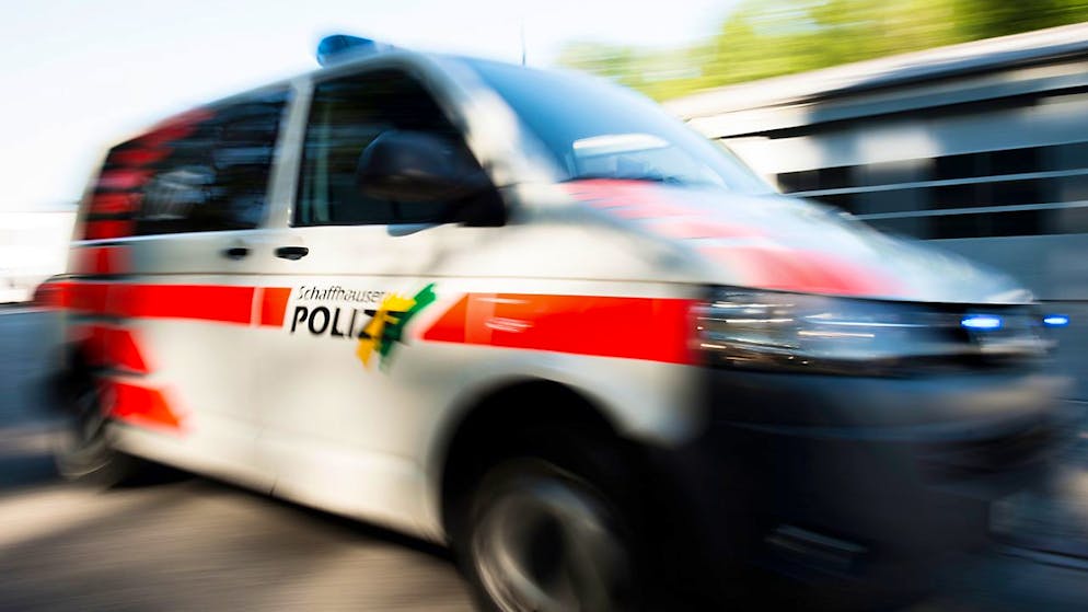 Die Schaffhauser Polizei hat einen Jugendlichen verhaftet, der in der Stadt Schaffhausen sieben Einbrüche begangen haben soll. (Symbolbild)