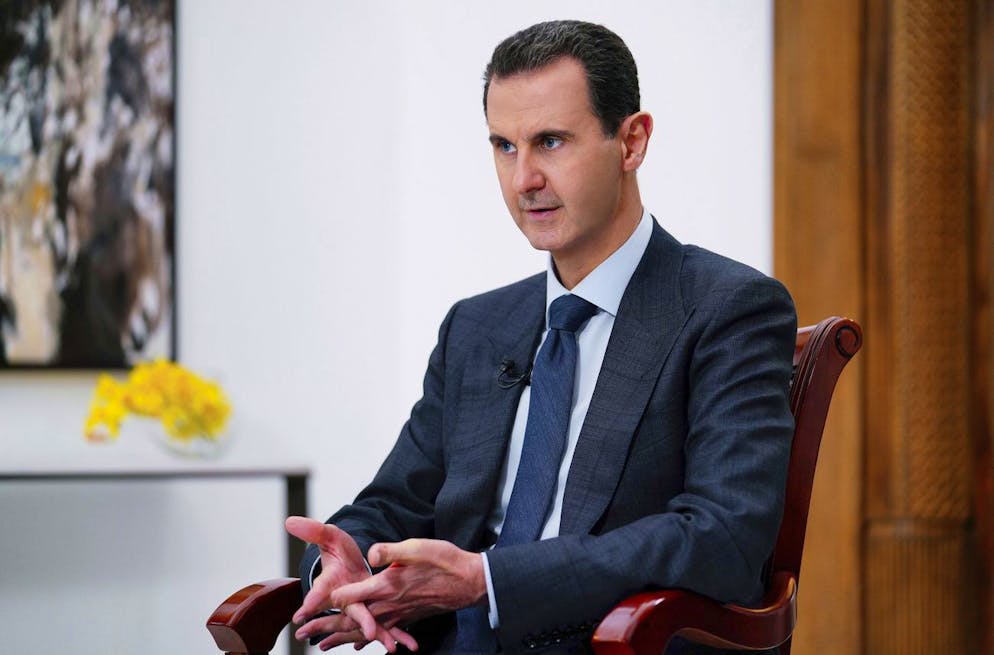 Le président syrien renversé, Bachar al-Assad, a assuré lundi ne pas avoir fui de manière préméditée Damas, le jour de la prise de la capitale.