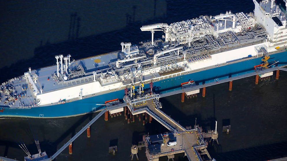 Ein Speicherschiff am Flüssigerdgas-Terminal in Wilhelmshaven (D). (Archivbild)