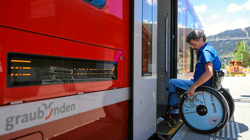 Die Rhätische Bahn (RhB) hat vier Bahnhöfe im Prättigau erneuert und behindertengerecht umgebaut. (Symbolbild)