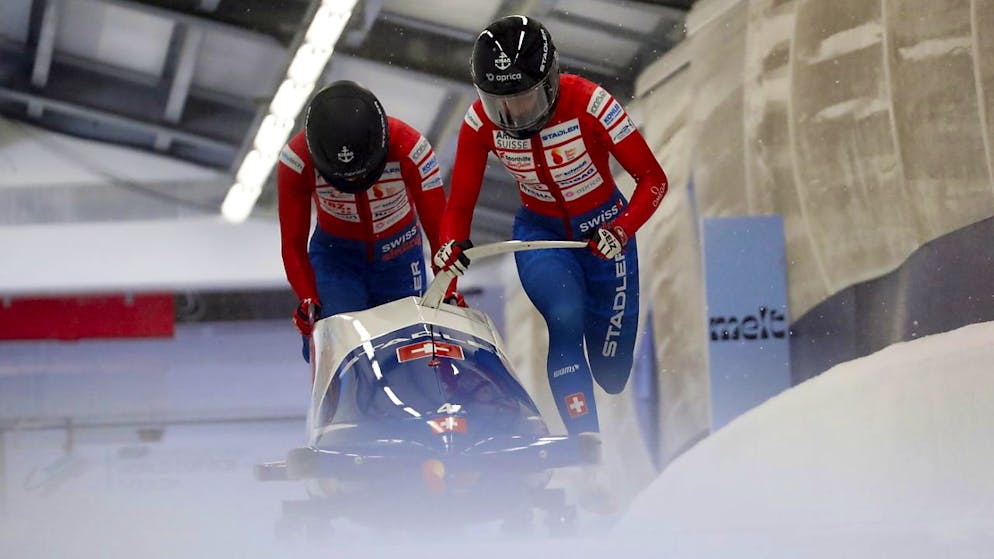 Melanie Hasler and Mara Morell beim Weltcup in Sigulda