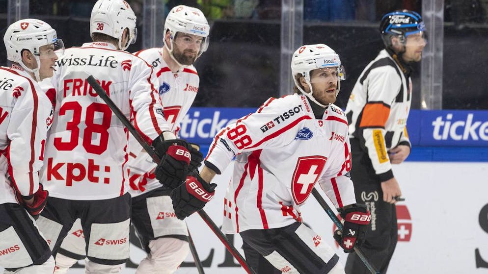 Euro Hockey Tour. Après dix revers, la Suisse enfin victorieuse chez elle !