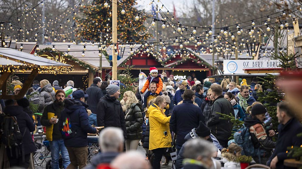 Atmosfere di fine anno. Mercatini di Natale? «Un rituale tribale che in fondo ci fa bene». Ecco come e perché