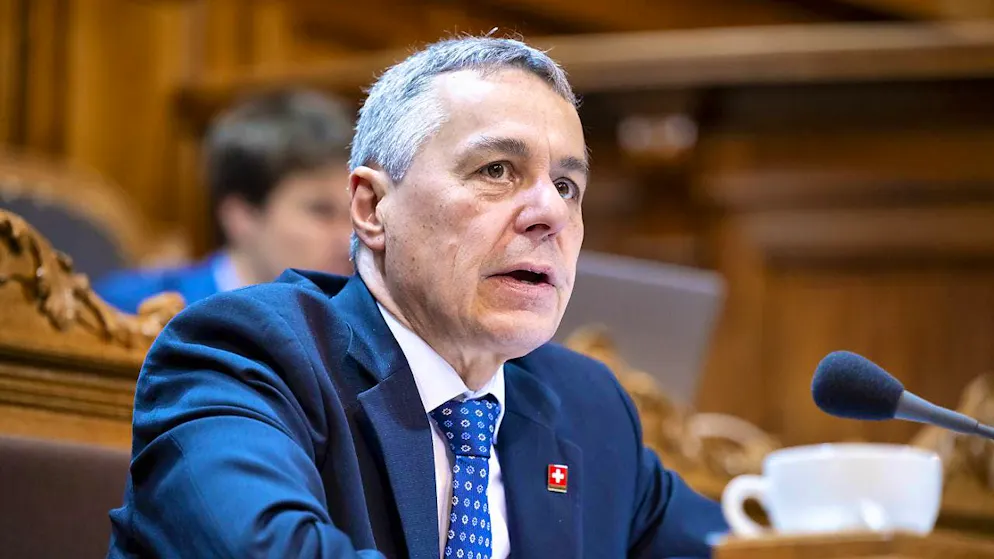 Federal Councillor Ignazio Cassis rejected accusations against his department in front of journalists. (archive picture)