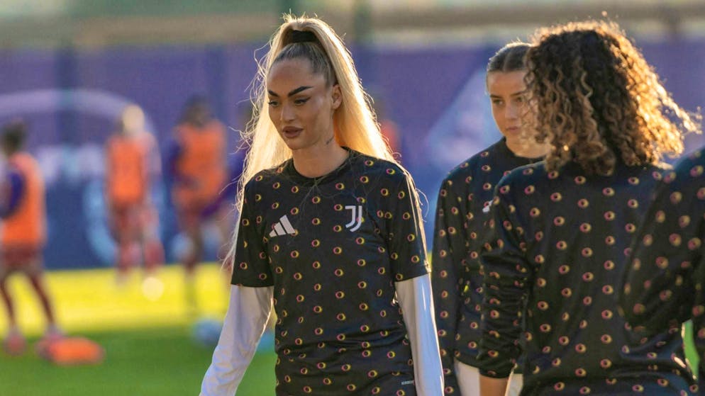 Alisha Lehmann is often just a substitute at Juventus Turin.