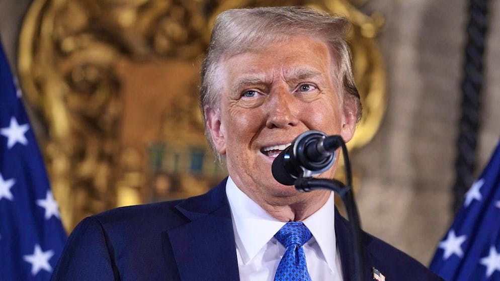 Even before he took office, Donald Trump landed a multi-billion dollar investment from Softbank in the USA. (archive picture)