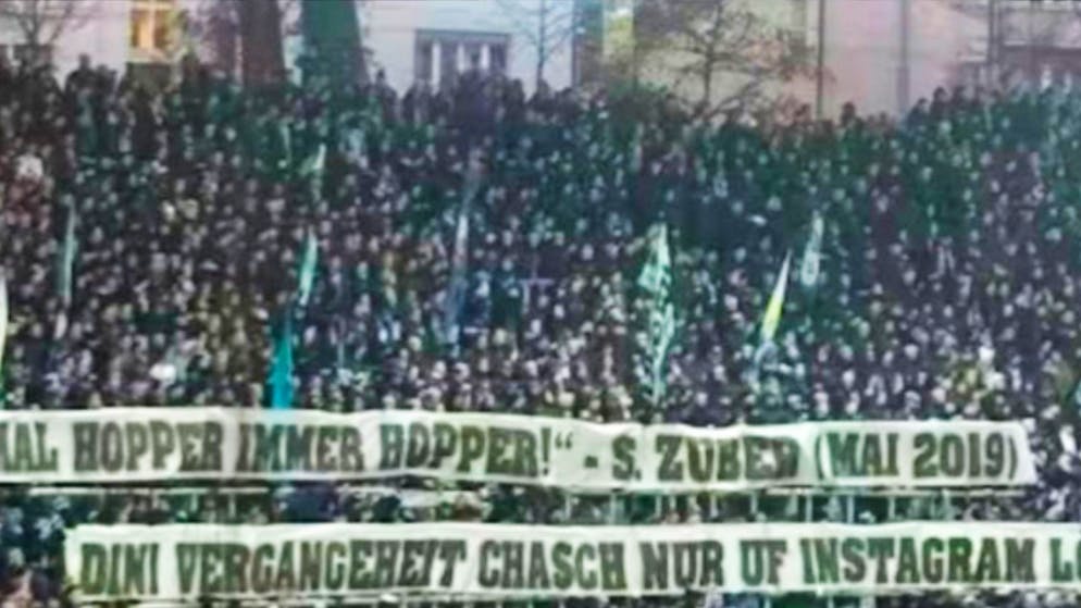 Botschaft der FCZ-Fans an Zuber. «Dini Vergangeheit chasch nur uf Instagram lösche»