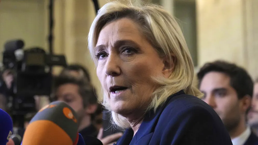 «Rejoignez-nous, l'espoir, il est là!». Le Pen exhorte ses troupes à se préparer à tout, y compris la dissolution
