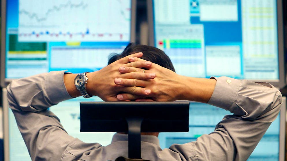 Dovrebbe essere una giornata essenzialmente di attesa.