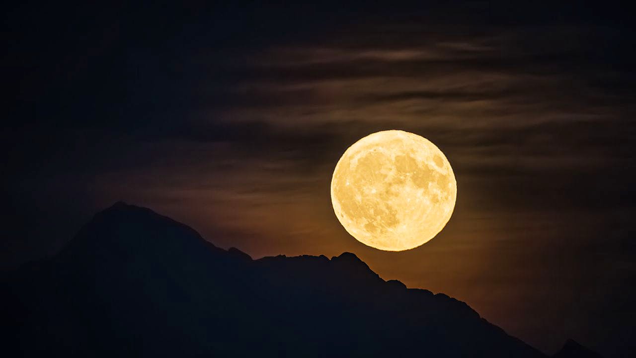 Astronomy. The moon is at least 80 million years older than thought