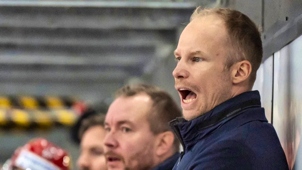 Lundskog's revenge on the Bern Ice Skating Club - Gallery. With Johan Lundskog, the Rapperswil-Jona Lakers find their way out of the crisis against Lundskog's former team SC Bern