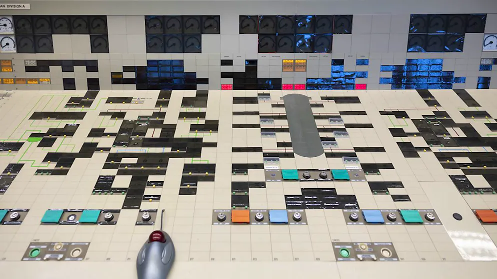 Lo smantellamento della centrale di Mühleberg a buon punto - Gallery. Il pannello di controllo nella sala dei comandi.