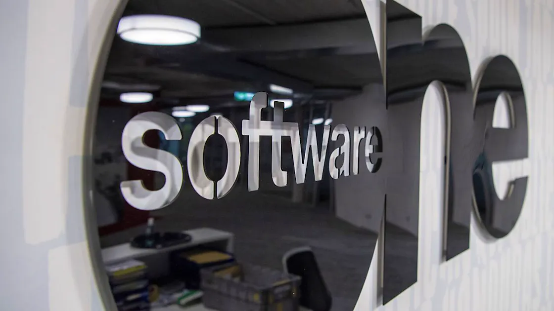Computer und Informationstechnologie: SoftwareOne will Crayon Group ...
