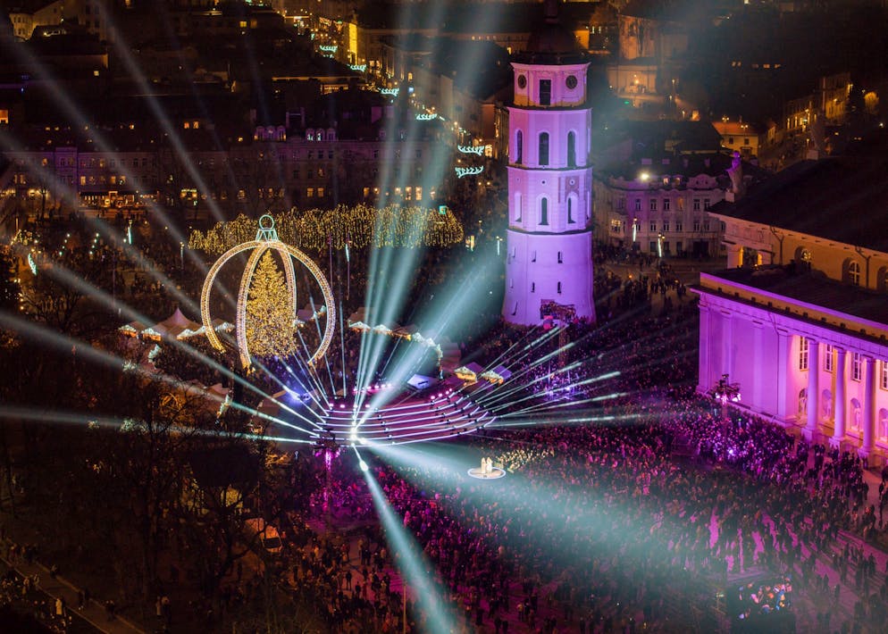 Der Weihnachtsbaum in Vilnius ist weltberühmt. 