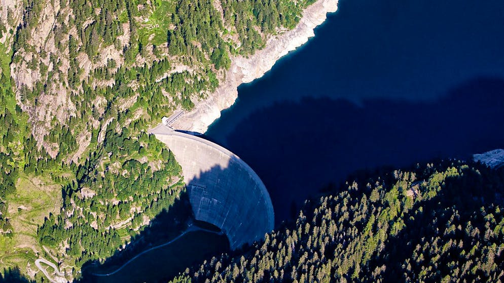 La diga del Sambuco, in Val Lavizzara, dovrebbe essere innalzata