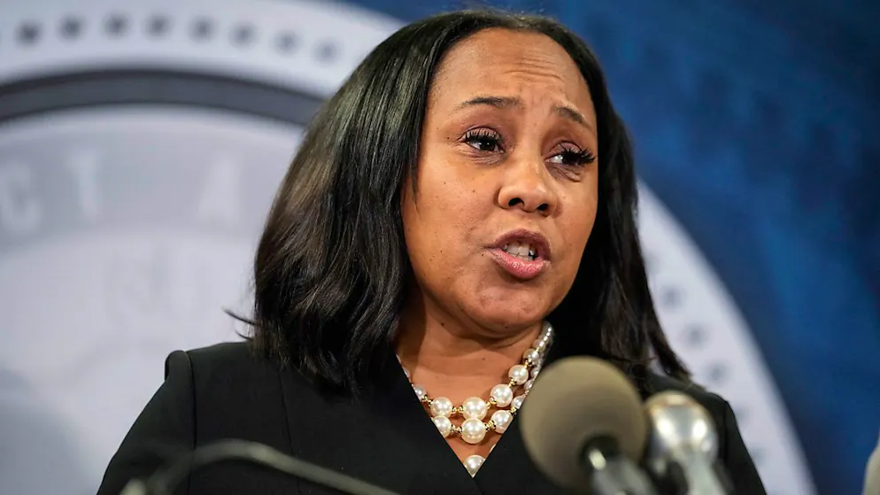 ARCHIV - US-Staatsanwältin Fani Willis während einer Pressekonferenz in Atlanta. Foto: John Bazemore/AP/dpa