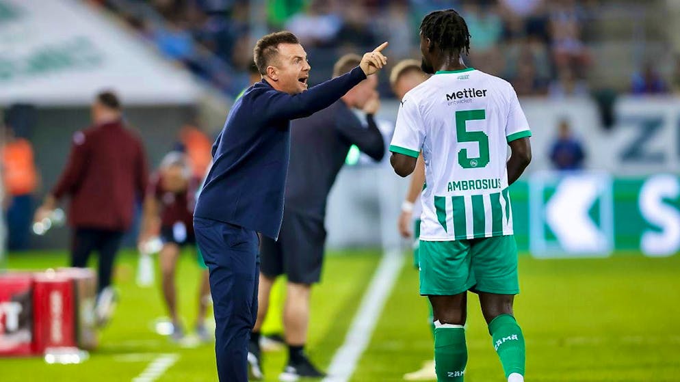 St. Gallen coach Enrico Maassen (left) gives instructions to Stephan Ambrosius