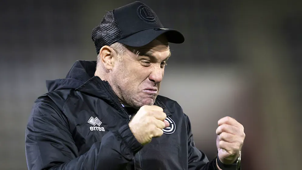 Luganos Trainer Mattia Croci-Torti feiert den 3:0-Heimsieg in der Conference League gegen HJK Helsinki