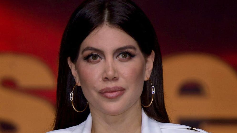 Guerra aperta tra ex. Wanda Nara furiosa: «Che Icardi venda l'orologio che gli ho regalato per pagare gli alimenti»