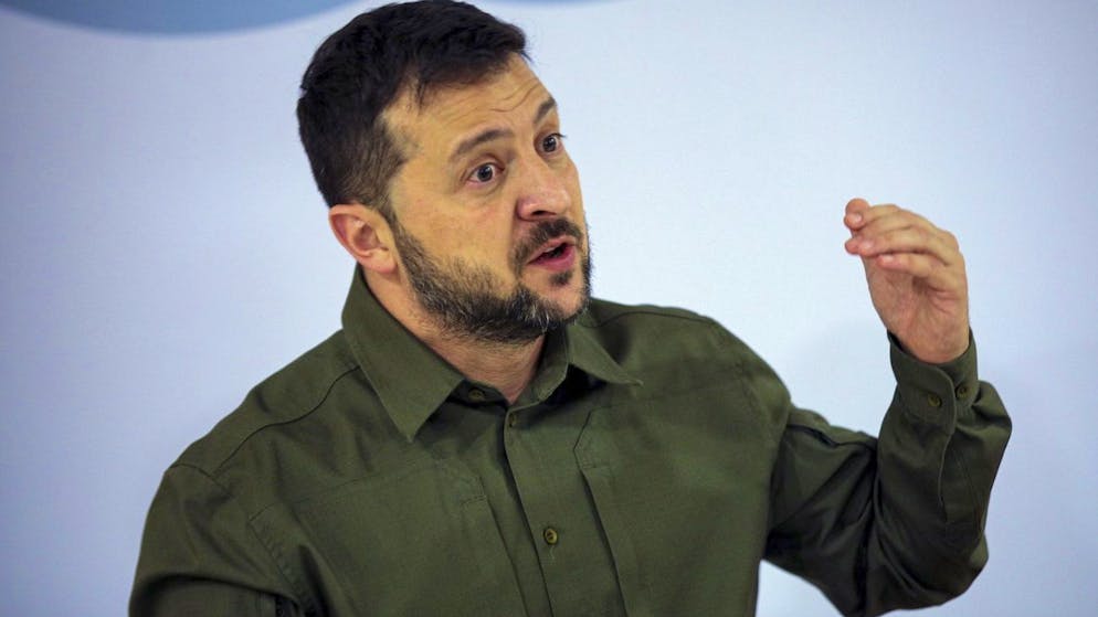 Guerra in Ucraina. Zelensky vuole entrare nella Nato, «Putin è il vero nazista di oggi»