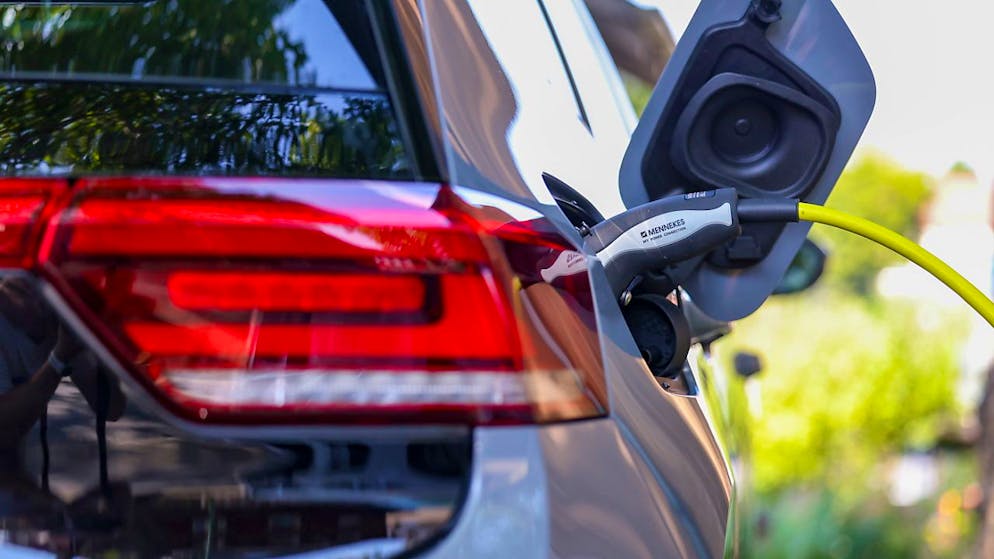 Si le marché automobile a été morose dans l'ensemble, le repli a été encore plus marqué pour les véhicules électriques (archives).