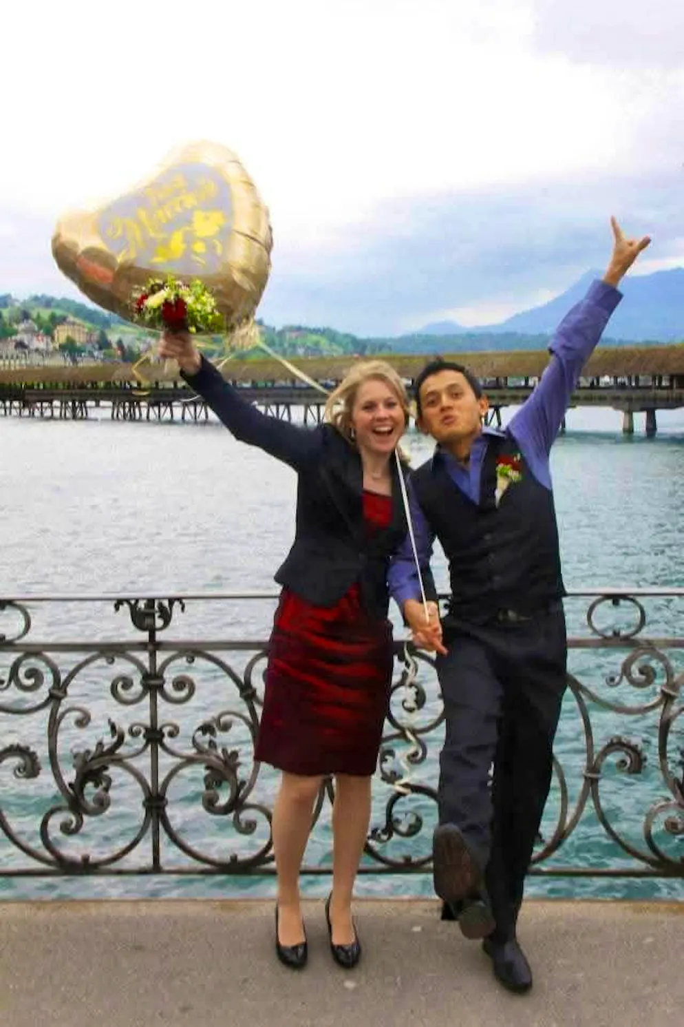 SRF emigrants Isabelle and Leo Alvarado. In 2012, the two said yes to each other in Lucerne. Leo emigrated to Switzerland.