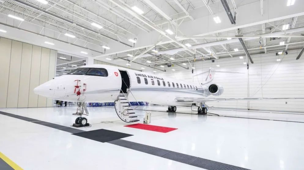 Aviation. Payerne a accueilli le nouveau Bombardier du Conseil fédéral