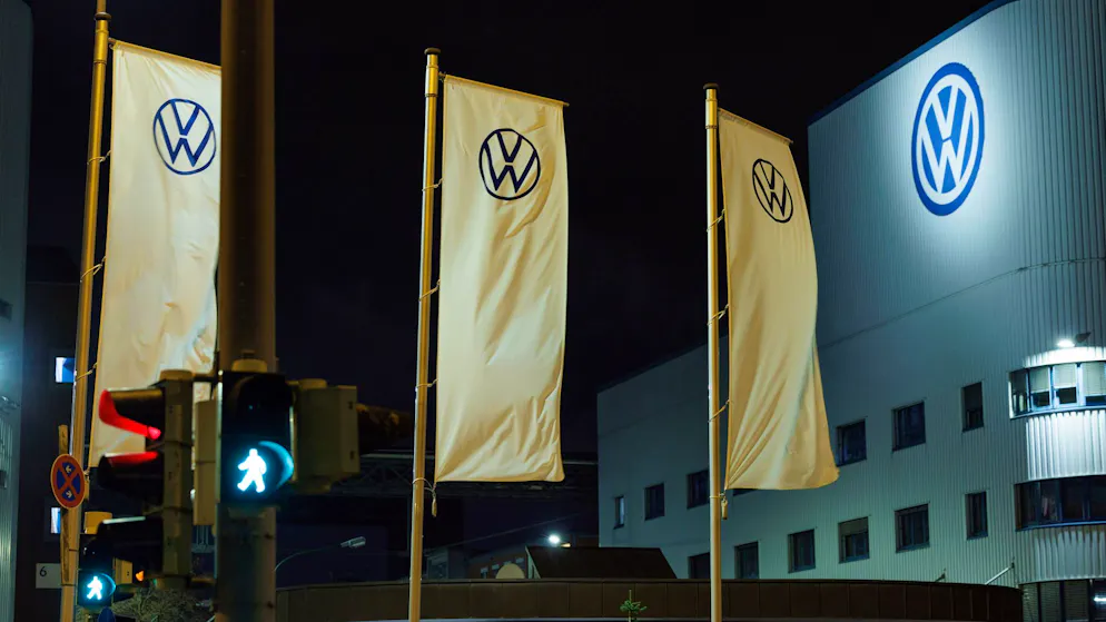 Agreement reached in wage dispute. VW plans to cut more than 35,000 jobs by 2030 - but no factory closures